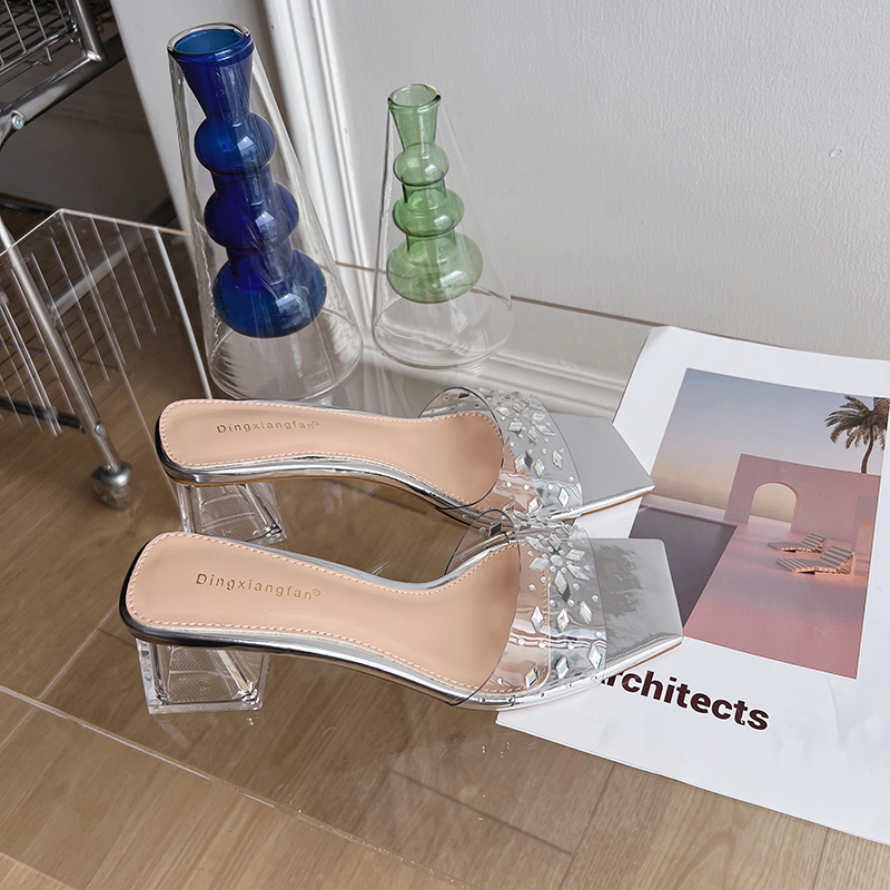 2024 New Summer Comfortable Chunky Heel Sandals Korean Style Square Toe Luxury Rhinestone Outdoor Mid Heel Slippers