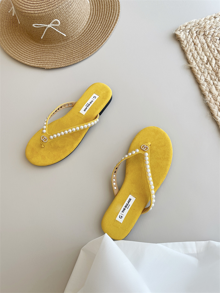 1743142804830_360192.jpg French Style Fairy Pearl Rhinestone Flat Thong Sandals for Women Summer Fashion Toe Separator Slippers