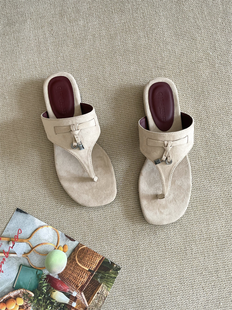 1744264804300_49230.jpg Ge Ge Lv Women's Flat Thong Slippers 2025 Spring New Retro Suede Fashion Casual Sandals