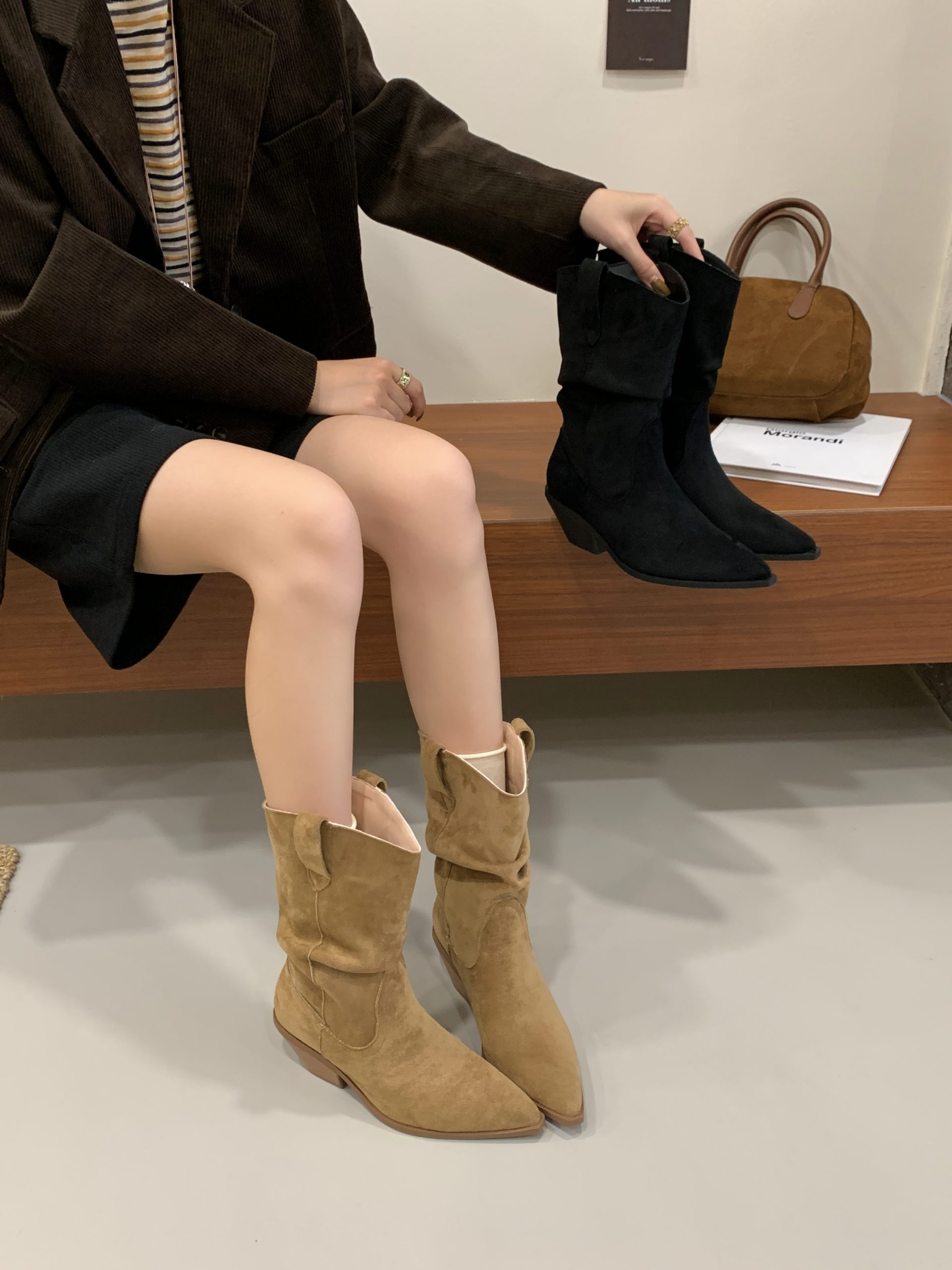 2025 Retro Pointed Toe Chunky Heel Short Boots Women Suede Mid Calf Stack Boots Brown Western Cowboy Boots