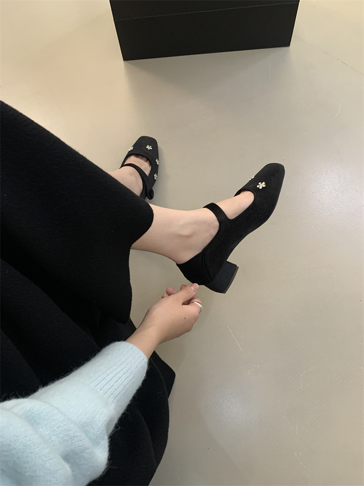 1758092596799_b1fXo6.jpg 2025 Autumn New Retro Square Toe Mary Jane Shoes Women Elegant Rhinestone Low Heel Slip-On PU Leather