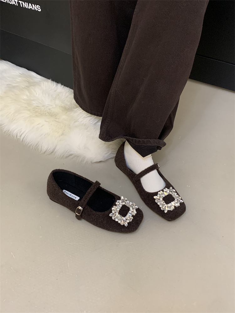 1761465990465_kZ2Zom.jpg 2025 New Winter Fashion Versatile Rhinestone Buckle Woolen Flat Mary Jane Shoes 35-40