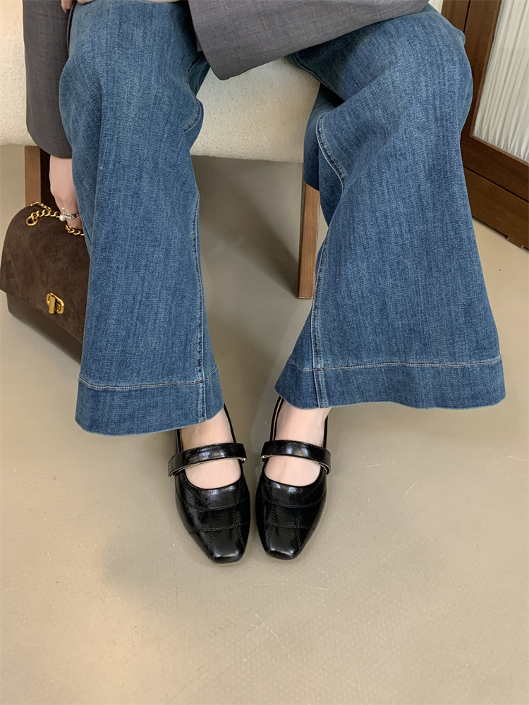 1768207266153_hP1mYx.jpg 2026 Spring Autumn New Korean Style Design Niche Comfortable Velcro Casual Mary Jane Shoes with Hidden Heel Women's Flats