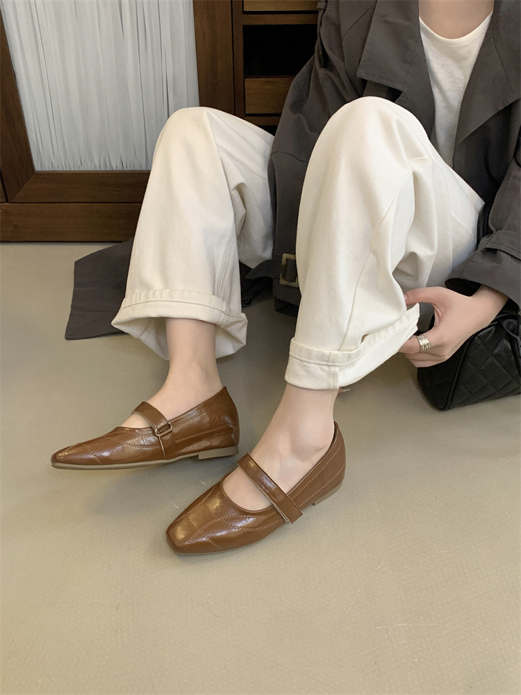 1768207279120_qNcDIY.jpg 2026 Spring Autumn New Korean Style Design Niche Comfortable Velcro Casual Mary Jane Shoes with Hidden Heel Women's Flats